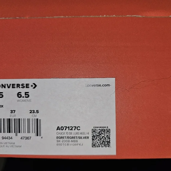 NWT Converse Chuck 70 Deluxe white leather high heeled sz 6.5 never worn - Picture 8 of 16